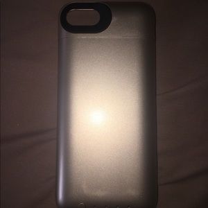 Rechargeable iPhone 8 phone case,